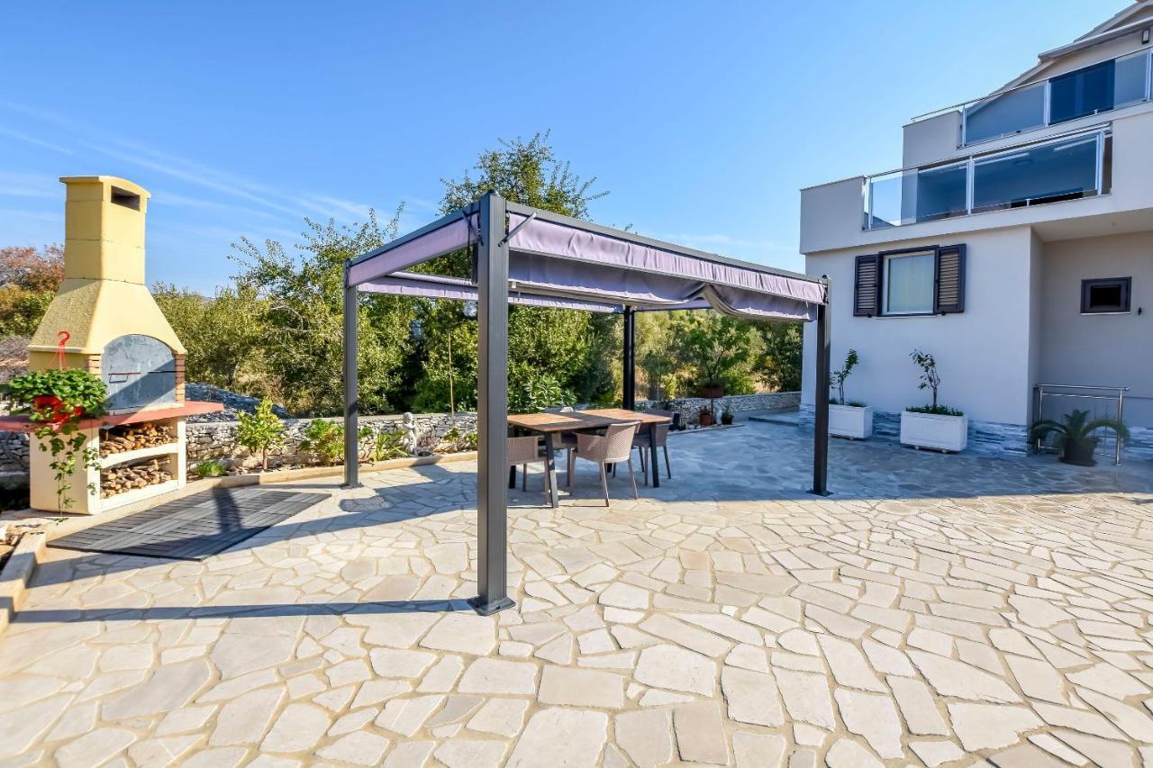 Apartments Visnja Rogoznica  Εξωτερικό φωτογραφία