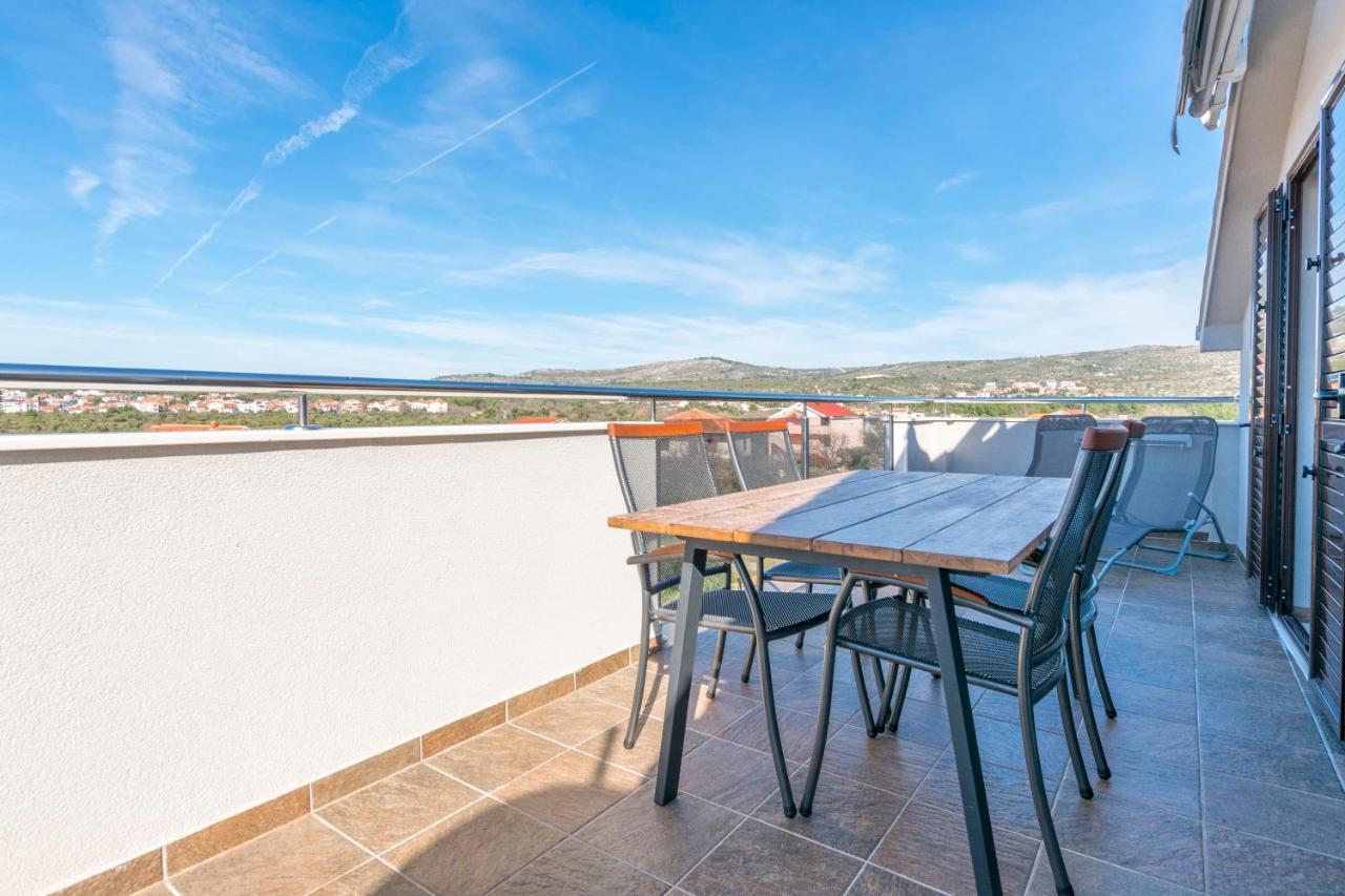 Apartments Visnja Rogoznica  Εξωτερικό φωτογραφία