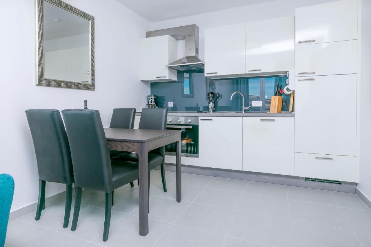 Apartments Visnja Rogoznica  Εξωτερικό φωτογραφία