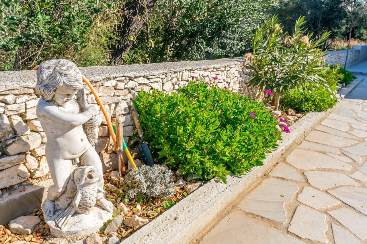 Apartments Visnja Rogoznica  Εξωτερικό φωτογραφία